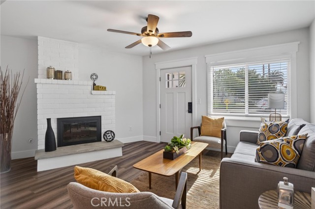 Detail Gallery Image 8 of 38 For 318 S Francisca Ave, Redondo Beach,  CA 90277 - 1 Beds | 2 Baths