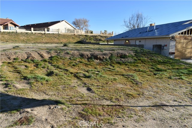 Detail Gallery Image 15 of 23 For 14874 Autumn Ln, Helendale,  CA 92342 - – Beds | – Baths