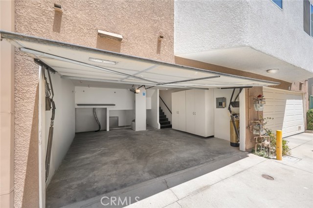 2 Bed Home for Sale in Sherman Oaks, California