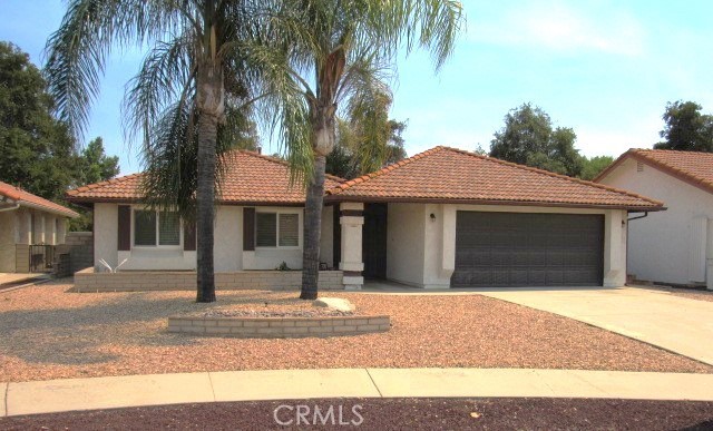 1114 Bottle Tree Way, Hemet, CA 92545