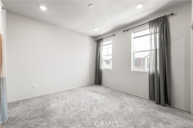 40727 Melrose Drive, Temecula CA: https://media.crmls.org/medias/8726669f-e9bb-4b11-8d36-639dd415339e.jpg
