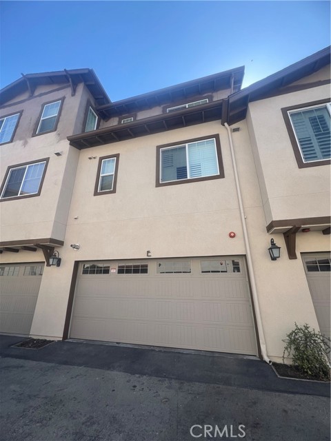 713 S Azusa Avenue, Azusa, California 91702, 3 Bedrooms Bedrooms, ,4 BathroomsBathrooms,Residential Lease,For Rent,713 S Azusa Avenue,CRTR24166071