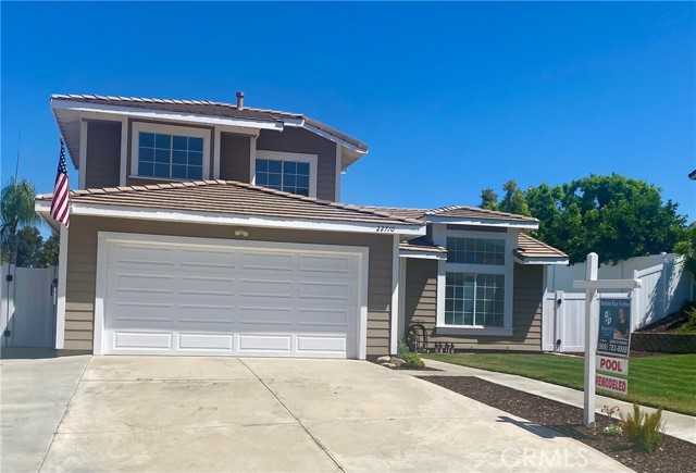 Detail Gallery Image 2 of 35 For 22710 Robin Way, Grand Terrace,  CA 92313 - 4 Beds | 3 Baths