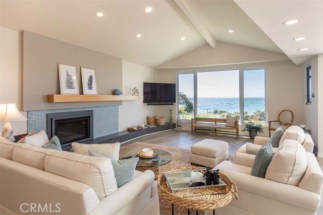 Detail Gallery Image 8 of 50 For 188 Seacliff Dr, Pismo Beach,  CA 93449 - 3 Beds | 3/1 Baths
