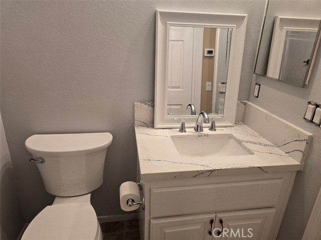 27513 Stanford Drive, Temecula CA: https://media.crmls.org/medias/8727ebee-a1f4-46cb-a8bf-cc9d8fdd4f64.jpg