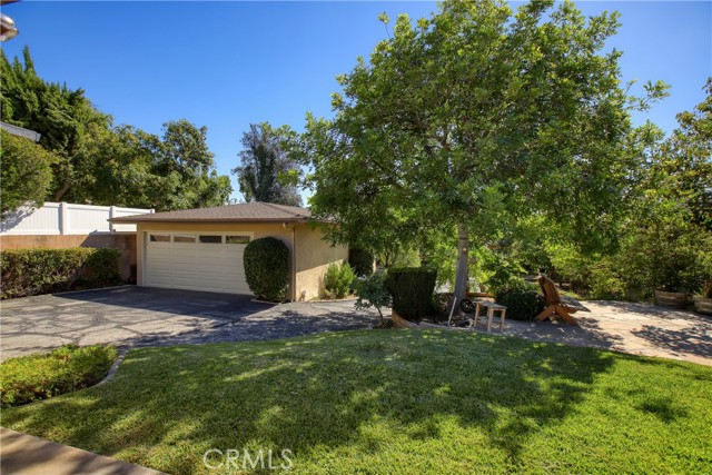 1914 Lyans Drive photo 27