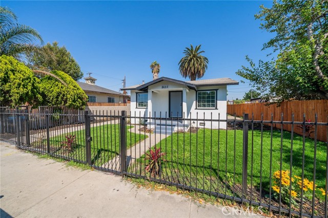 8622 Prince Ave, Los Angeles, CA 90002