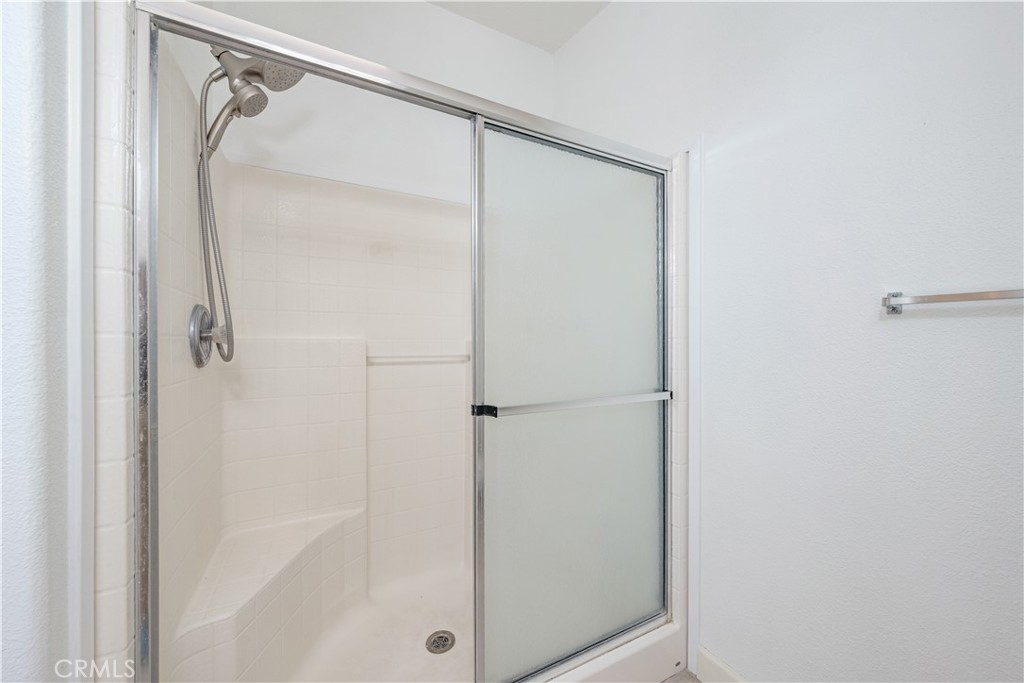 MLS #OC25219351 image #19