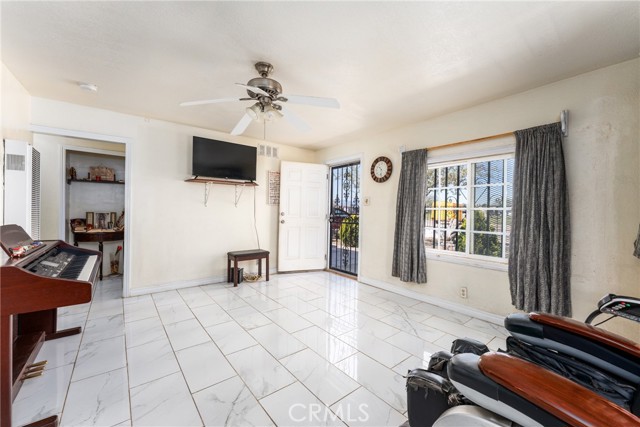 Detail Gallery Image 23 of 32 For 18335 Pearmain St, Adelanto,  CA 92301 - 2 Beds | 1 Baths