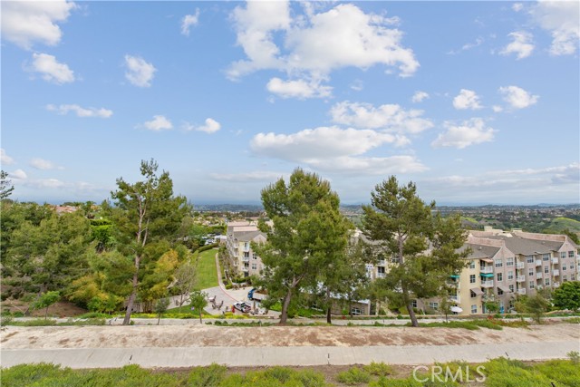 Detail Gallery Image 2 of 9 For 73 Cottage Ln, Aliso Viejo,  CA 92656 - 2 Beds | 2/1 Baths