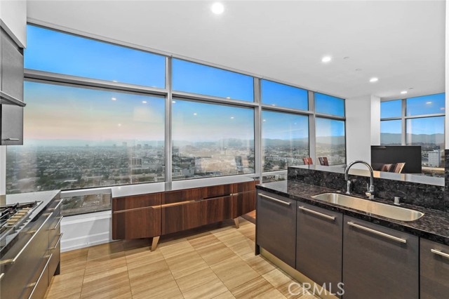 Detail Gallery Image 23 of 56 For 900 W Olympic 31j,  Los Angeles,  CA 90015 - 3 Beds | 3 Baths