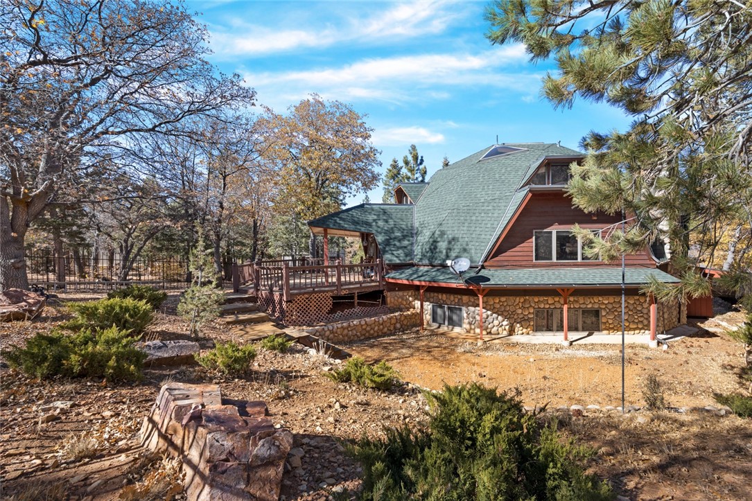 Detail Gallery Image 32 of 38 For 160 Yosemite Dr, Big Bear City,  CA 92314 - 4 Beds | 2/1 Baths