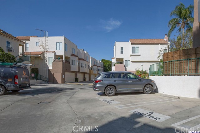 2 Bed Home for Sale in Sherman Oaks, California