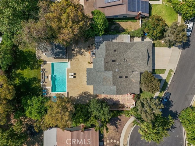 10624 Nevada Avenue, Chatsworth CA: https://media.crmls.org/medias/872ca1d1-cb05-46db-8782-25ad98148534.jpg