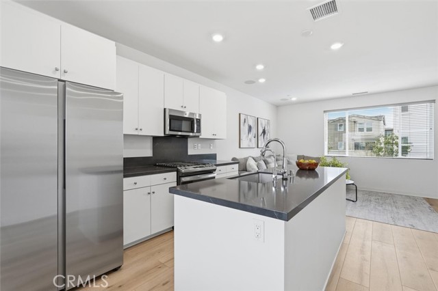 Detail Gallery Image 21 of 59 For 361 Gelding Way, Rancho Mission Viejo,  CA 92694 - 2 Beds | 2/1 Baths