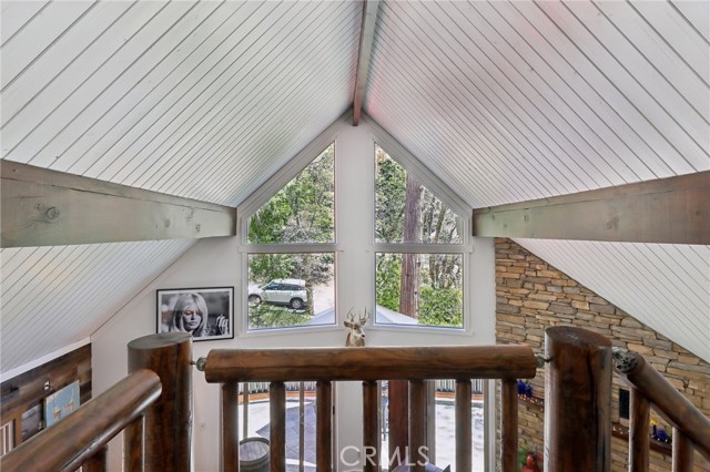 Detail Gallery Image 26 of 59 For 385 Iris Dr, Twin Peaks,  CA 92391 - 4 Beds | 3 Baths