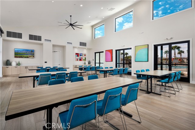75169 Radford Drive, Palm Desert CA: https://media.crmls.org/medias/872f08e2-3687-4933-8613-37a5fbd46426.jpg