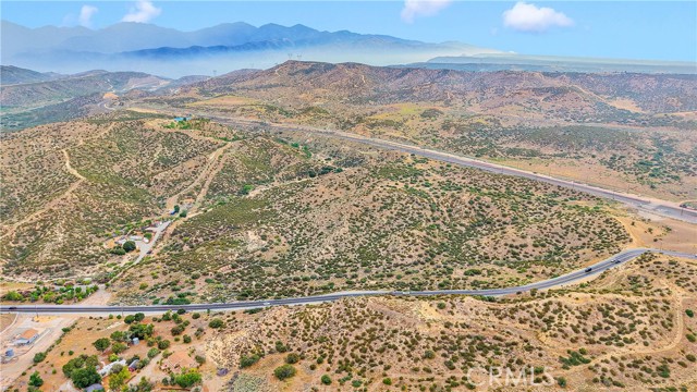 Detail Gallery Image 2 of 19 For 4550 Summit Valley Rd, Hesperia,  CA 92345 - – Beds | – Baths