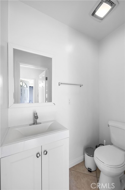 826 East Olive Avenue photo 10
