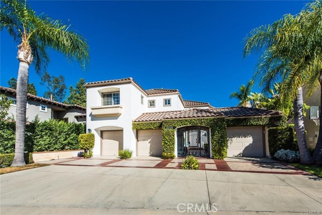 Detail Gallery Image 1 of 18 For 12660 Stanton Ave, Tustin,  CA 92782 - 3 Beds | 3/1 Baths