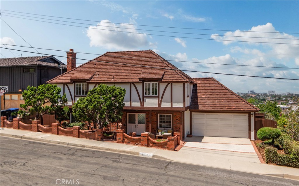 4259 Vista Largo