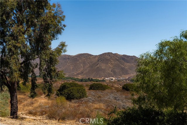 Detail Gallery Image 35 of 39 For 13758 Palomino Creek Dr, Corona,  CA 92883 - 4 Beds | 2 Baths