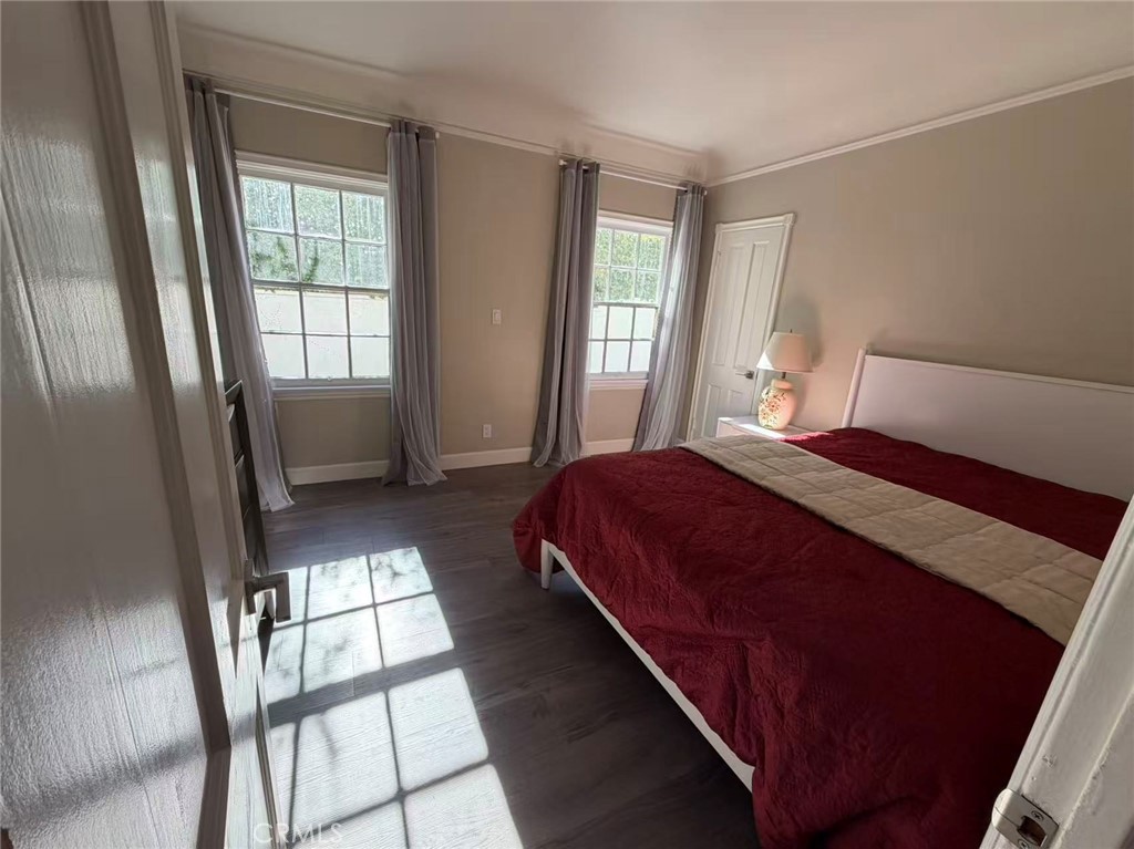 MLS #OC25272351 image #8