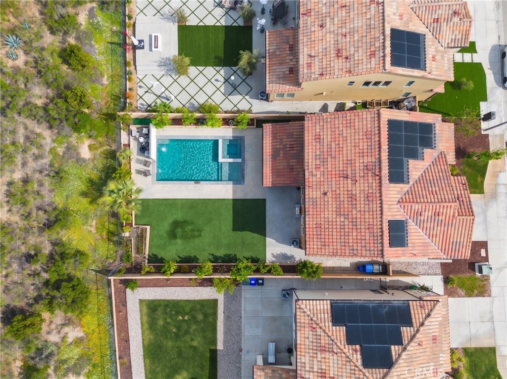 https://media.crmls.org/medias/87321f03-1791-4fe0-8689-372a2a21a200.jpg?preset=X-Large