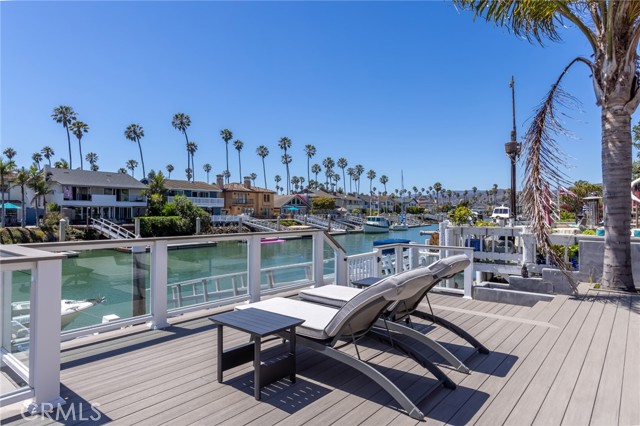 2823 Seahorse Avenue, Ventura CA: https://media.crmls.org/medias/87322b83-93ea-401c-b40b-a9f35a56dcda.jpg