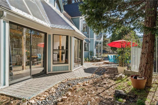 Detail Gallery Image 45 of 57 For 113 Brentwood, Lake Arrowhead,  CA 92352 - 6 Beds | 5/1 Baths