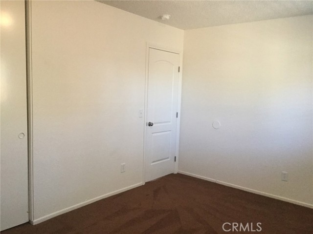 Detail Gallery Image 22 of 26 For 18824 Bellflower St a,  Adelanto,  CA 92301 - 3 Beds | 2 Baths