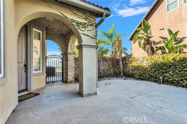 Detail Gallery Image 6 of 66 For 16959 Broken Rock Ct, Riverside,  CA 92503 - 4 Beds | 3/1 Baths