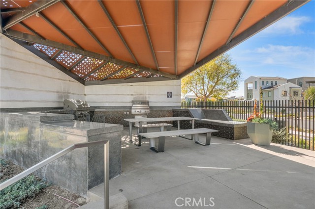 Detail Gallery Image 46 of 70 For 191 Sash, Irvine,  CA 92618 - 4 Beds | 3/1 Baths