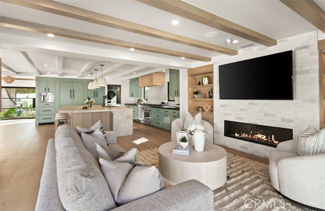 Image 19 of 48 For 1717 Irvine Avenue