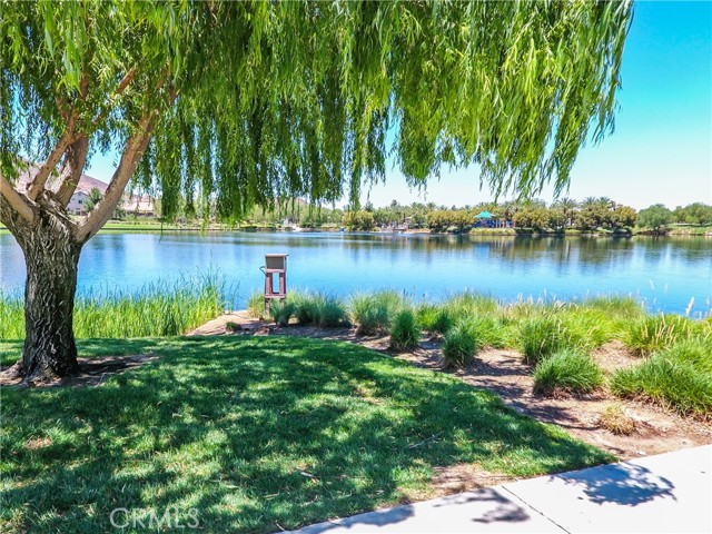 873508eb Ff26 4108 8141 743626365f33