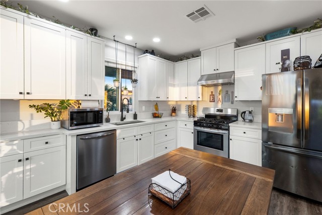 Detail Gallery Image 10 of 41 For 1134 Villa Calimesa Ln #58,  Calimesa,  CA 92320 - 3 Beds | 2 Baths