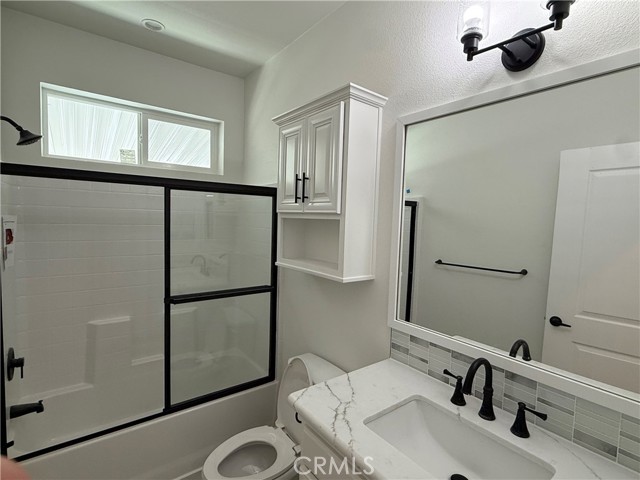 Detail Gallery Image 8 of 14 For 901 S 6th Ave #159,  Hacienda Heights,  CA 91745 - 3 Beds | 2 Baths