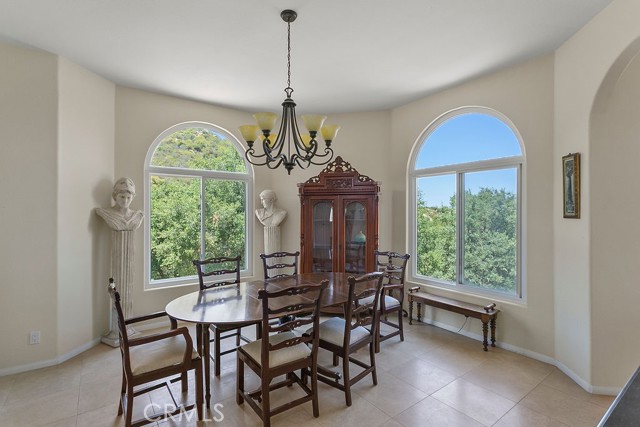 18380 Avenida Caleta, Murrieta CA: https://media.crmls.org/medias/8737368a-60fc-4c7f-ad6d-52d29cd7c9e5.jpg