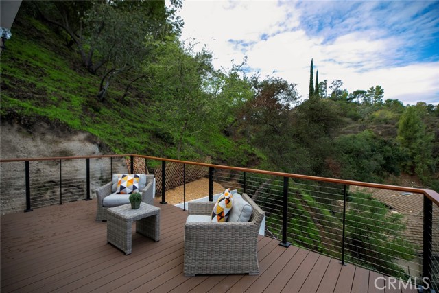 Detail Gallery Image 22 of 66 For 981 Glen Oaks, Pasadena,  CA 91105 - 3 Beds | 3 Baths