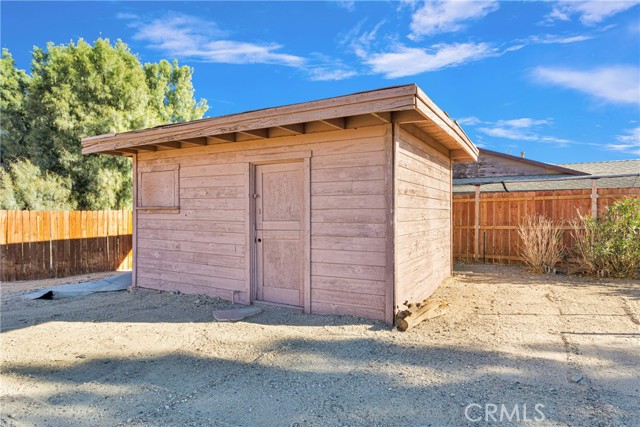 Detail Gallery Image 21 of 31 For 27904 Apache Ave, Barstow,  CA 92311 - 4 Beds | 2 Baths