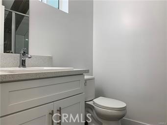 Detail Gallery Image 4 of 20 For 1141 1/2 Irolo, Los Angeles,  CA 90006 - 3 Beds | 3 Baths