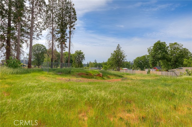 Detail Gallery Image 4 of 13 For 1676 Mulberry Ln, Paradise,  CA 95969 - – Beds | – Baths