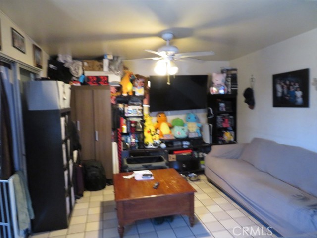 Detail Gallery Image 17 of 53 For 524 Gulf Ave, Wilmington,  CA 90744 - – Beds | – Baths