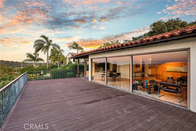 585 Via del Monte, Palos Verdes Estates, California 90274, 3 Bedrooms Bedrooms, ,2 BathroomsBathrooms,Residential,Sold,Via del Monte,PV22020081