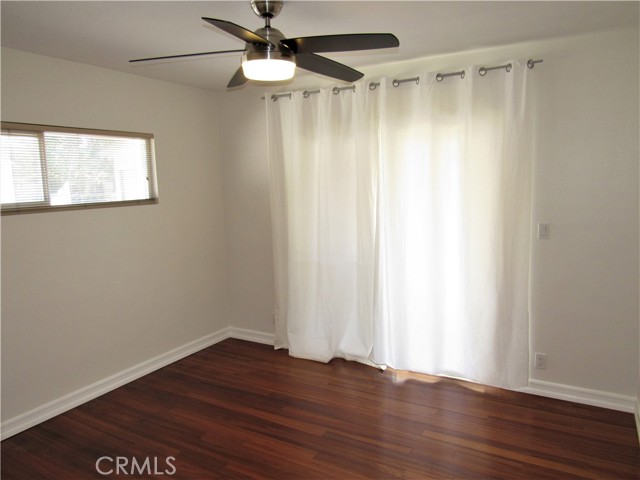 348 E Jacaranda, Orange CA: https://media.crmls.org/medias/873a7bef-8aa0-46b3-9f78-351f72cecaae.jpg