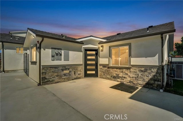Front Image Thumbnail for CRSB26102366