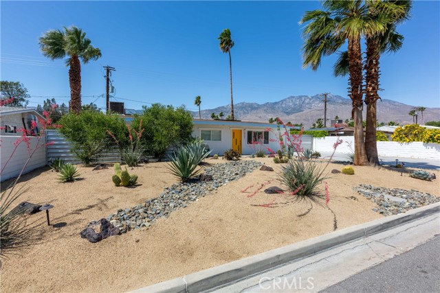 Detail Gallery Image 8 of 59 For 957 S Paseo Dorotea, Palm Springs,  CA 92264 - 3 Beds | 3 Baths