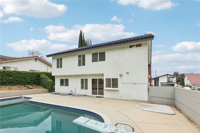 740 Great Bend Drive, Diamond Bar CA: https://media.crmls.org/medias/873c04d0-e30a-44e2-af0b-fde29da7830d.jpg