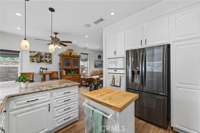 Detail Gallery Image 13 of 43 For 17 via Anadeja, Rancho Santa Margarita,  CA 92688 - 4 Beds | 3 Baths