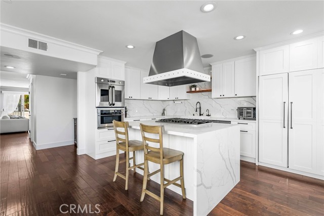Detail Gallery Image 6 of 22 For 225 Avenida De La Grulla a,  San Clemente,  CA 92672 - 4 Beds | 3/1 Baths